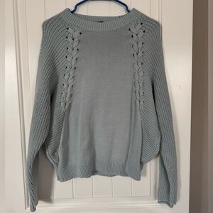 Simply Vera Vera Wang Soft Mint Green Knit Sweater Women’s Small Braided Detail